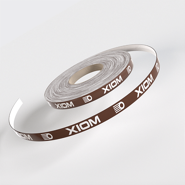 Fita de proteção XIOM - Logo XIOM 50m/12mm - Marrom