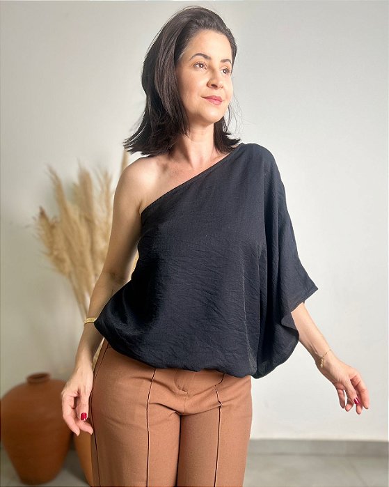 Blusa Ombro Só Com Elástico Na Barra - Slim e Plus Size