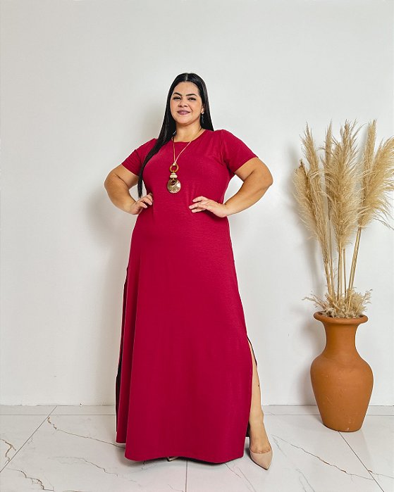 Vestido Longo Manga Curta Decote Redondo e Fendas Laterais- Plus Size