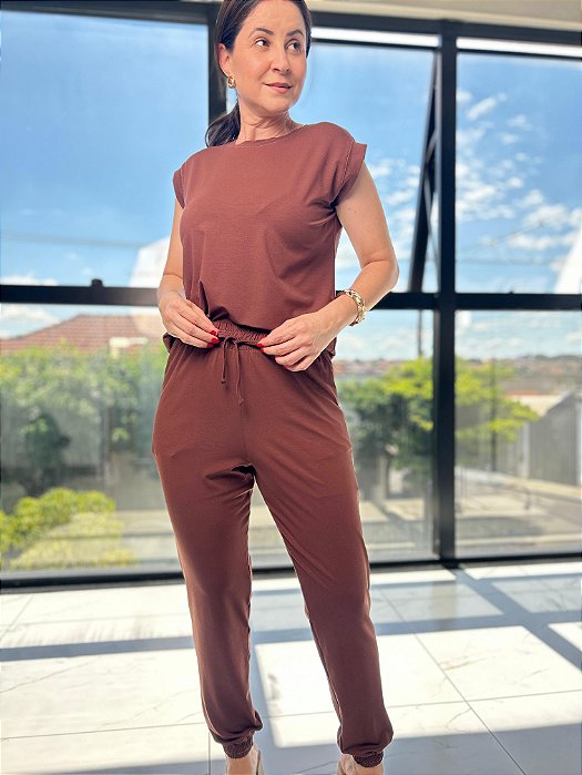 Conjuto: Regata Cava C/Punho e Gola, Calça Jogger, C/Elástico Cós E Barra- Slim Size