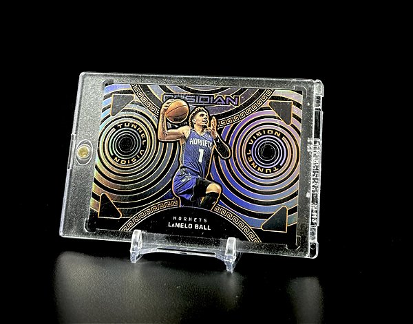 Lamelo Ball 32/35 Tunel Vision - 2022-23 Panini Obsidian Basketball