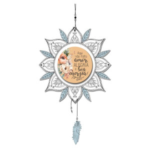 MÓBILE DE PAREDE COM APLIQUE AQUI NÃO FALTA AMOR...BENÇÃO 28X28 – para surpreender com charme