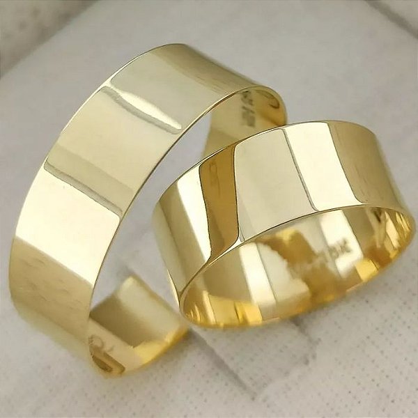 Par Alianças de Ouro 18K Casamento Larga Megan Ouro 18K 7mm 10g retas