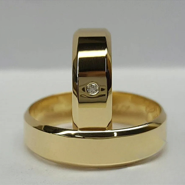 Par de Alianças Ouro 18k 6mm 8g Chanfradas