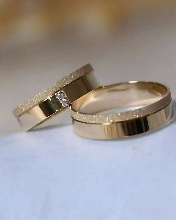 Alianças de Casamento Ouro 18k 6mm 8 gramas