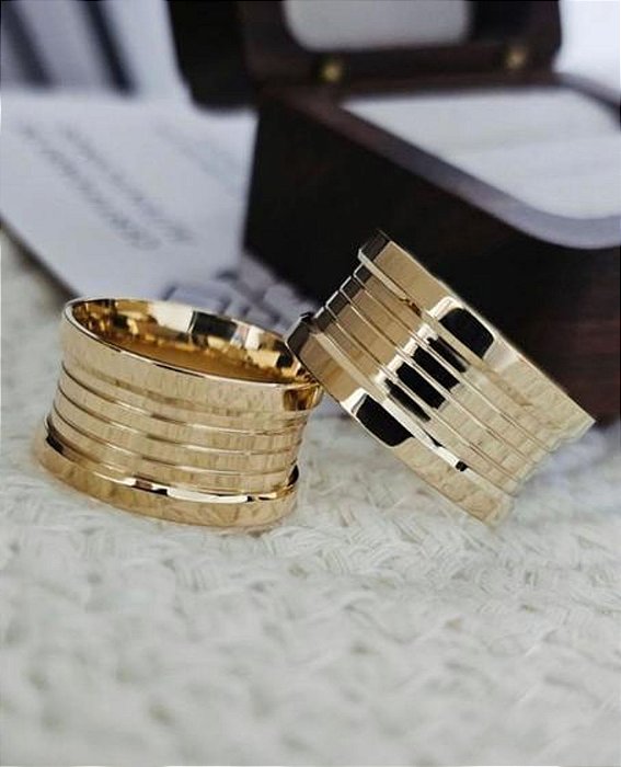 Par de Alianças ouro 18k 12mm 35gramas maciço
