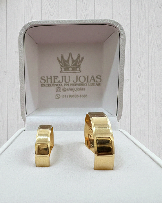 Par de Alianças Califórnia Ouro 18k 6mm 8 gramas