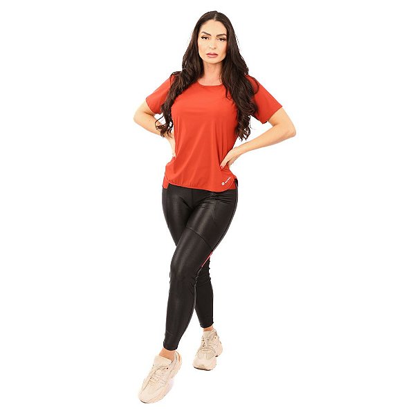 Camiseta Dry Básica Tapa BB Decote V