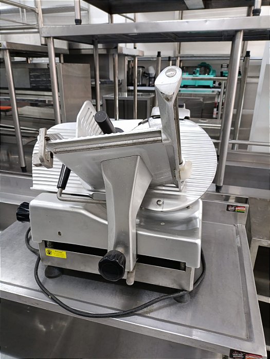 CORTADOR DE FRIOS TOLEDO PRIX 9300 G COM, 220V Automático