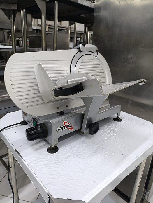 FATIADOR DE FRIOS SEMIAUTOMÁTICO 300 mm Skymsen CFI 300 SEMI NOVO