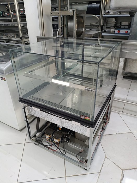VITRINE REFRIGERADA GO COFFE RODRIAÇO SEMI NOVA