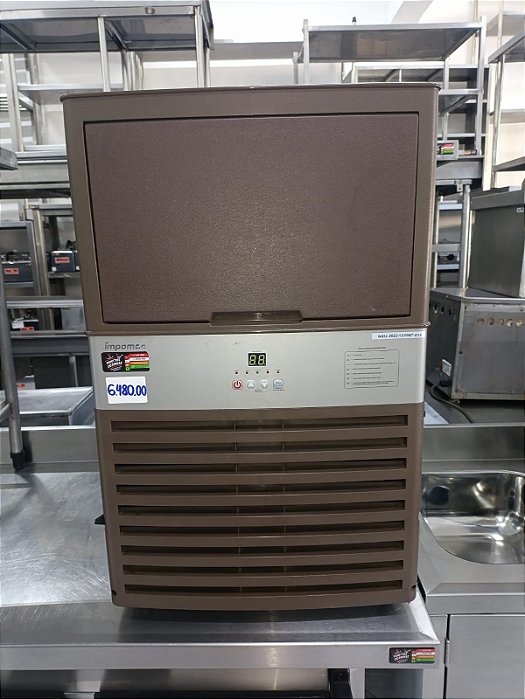 Máquina de Gelo TH80 – Até 58 Kg/dia - 220v SEMI NOVA