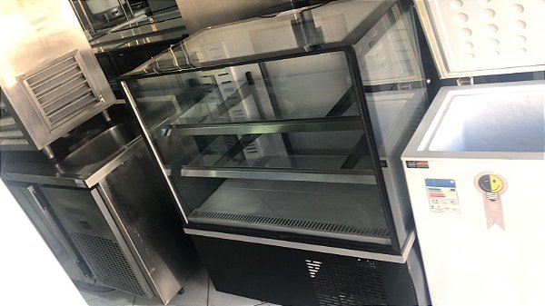 Vitrine Refrigerada 100x60x120 semi nova