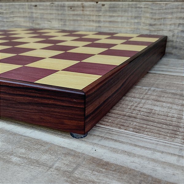 Tabuleiro de xadrez em madeira, marchetaria l Oficina Design & Madeira -  Oficina Design & Madeira