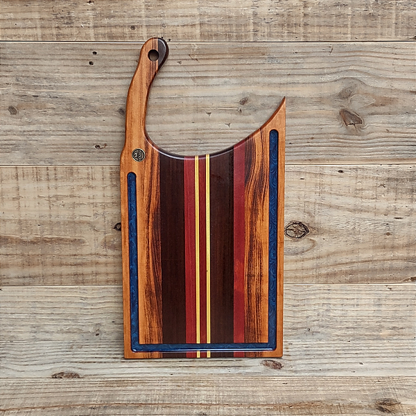 Tabua para churrasco e servir.  Linha praias, modelo SILVEIRA