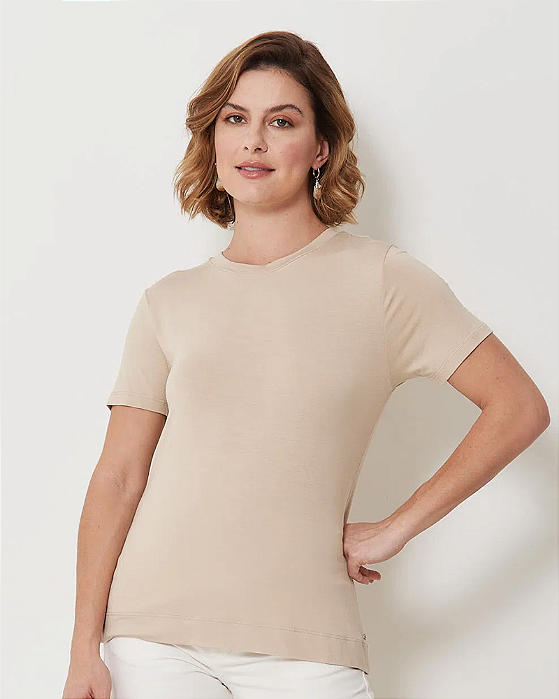 T-shirt Básica Malha Gola Careca