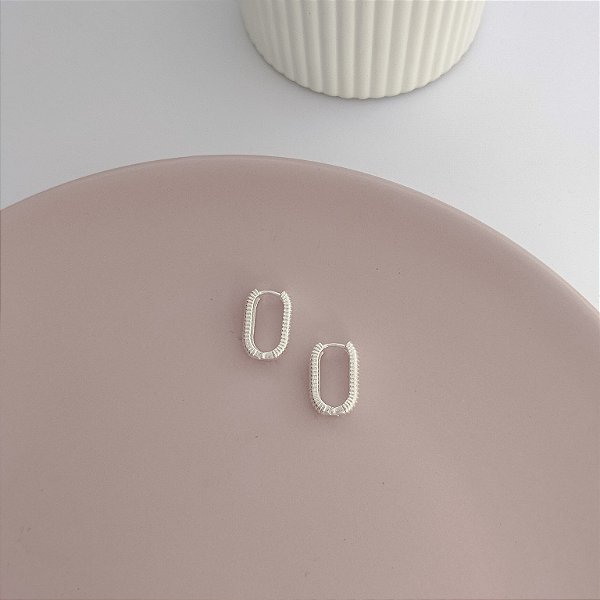 Argola Click Oval Riscada