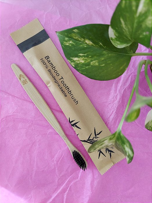 Escova de Dente de Bambu – 100% Sustentável e Ecológica