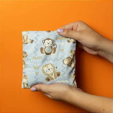 Compressa Térmica de Ervas para Bebês Calma Cólica e Febre (Preço Sugerido de Venda: R$55,00)