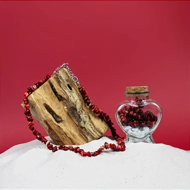 Colar de Coral Vermelho Na Garrafa (Autoconfiança e Sensualidade)