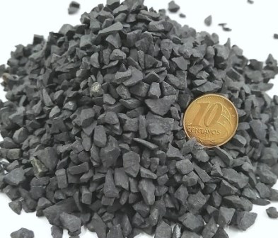 AQUAPEDRAS BASALTO Nº2 GROSSO 1KG