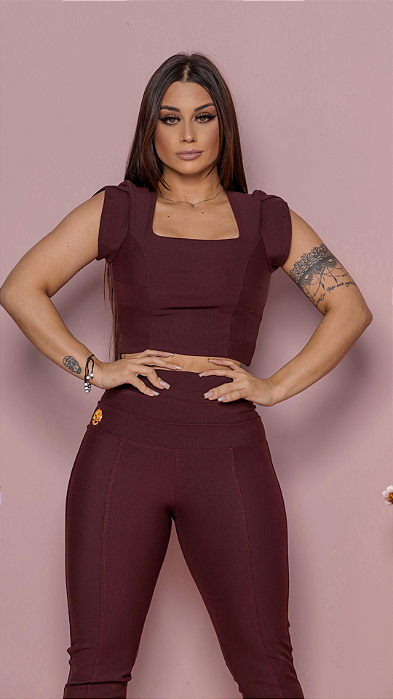 Calça Montaria Modeladora Skinny 3 Cós Compressores no Tecido de Poliamida - Marsala