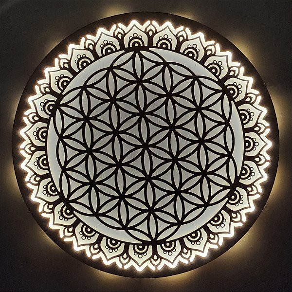 ARVORE ILUMINADA