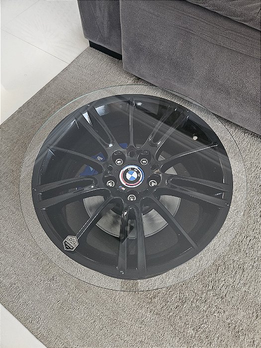 Mesa de Centro com Roda BMW 335I M - Original