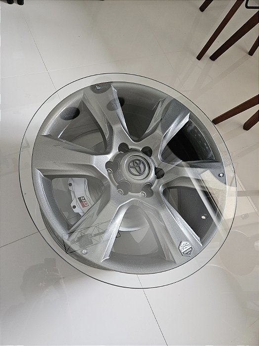 Mesa de Centro com Roda TOYOTA Prado aro 20