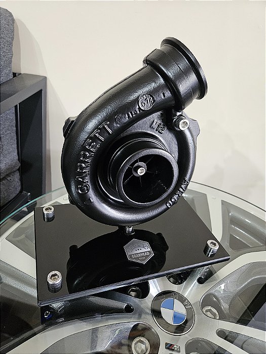 Expositor com Turbina Garrett .50 + Relógio + Base Vidro - Preto Fosco