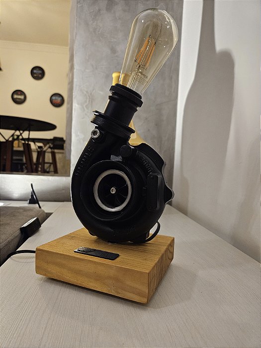 Luminária Turbina Fria Mahle+ LED Filamento 4w 2200k + Base Madeira