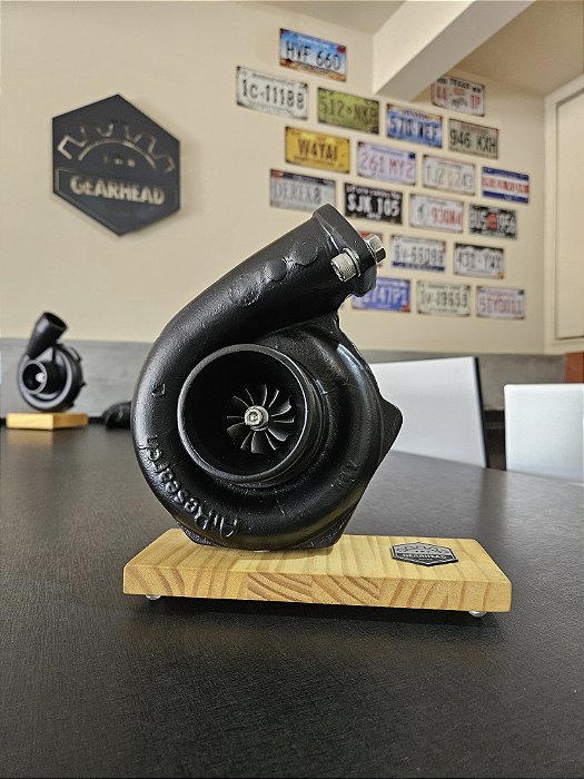 Expositor com Turbina Airesearch .60 + Base Madeira - Preto Fosco