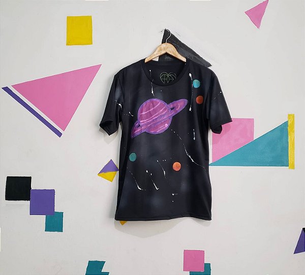 Camiseta saturno