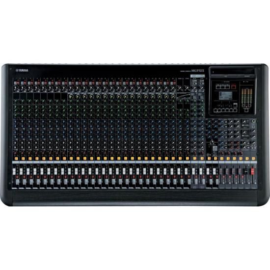 Mesa de Som Yamaha MGP32X Analogica 32 Canais Bivolt Preta