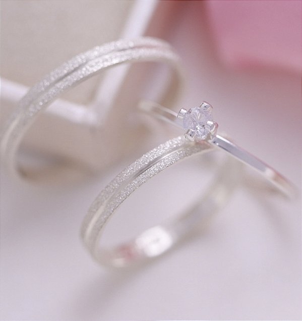 Par Aliança Affection 2mm Minimalista com Solitário