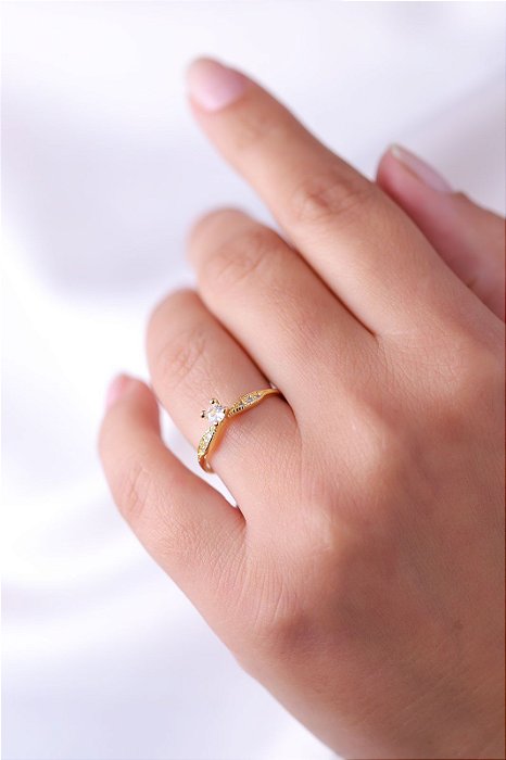 Anel de Noivado Cancun Banhado a Ouro 18K