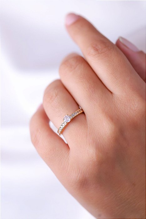 Anel Solitário Realeza Banhado a Ouro 18K