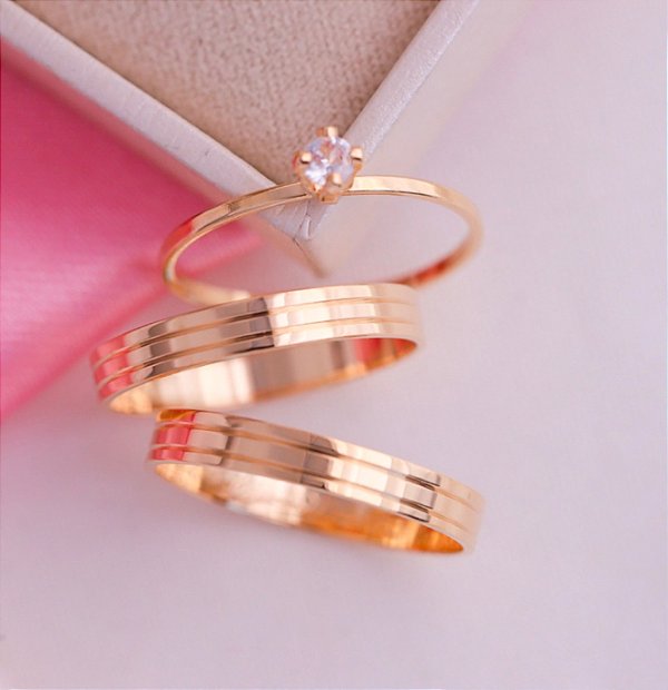 Par Aliança Amor Harmonia 3mm Banhada a Ouro 18K com Solitário