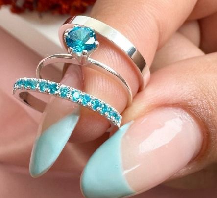Par Aliança Cravejada 3mm com Solitário