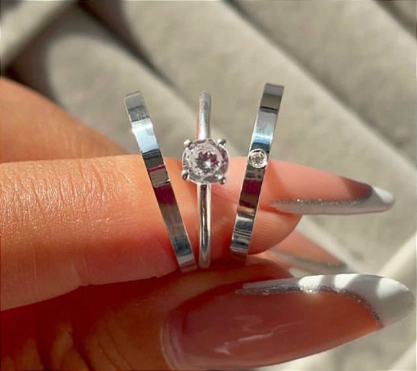 Par Aliança Reta 2 mm Minimalista com solitário