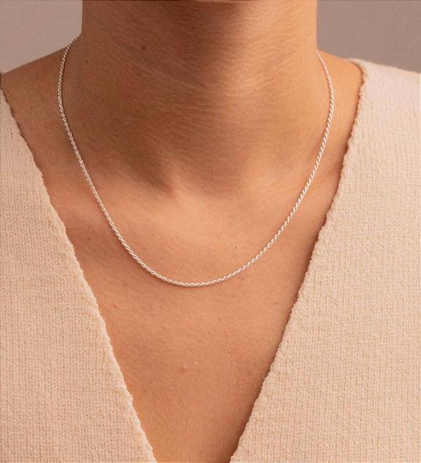 Colar Cordão Elos entrelaçados Brilhante em Prata 925