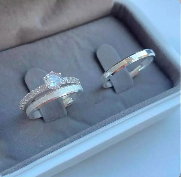 Par Aliança 3mm com solitário Cravejado