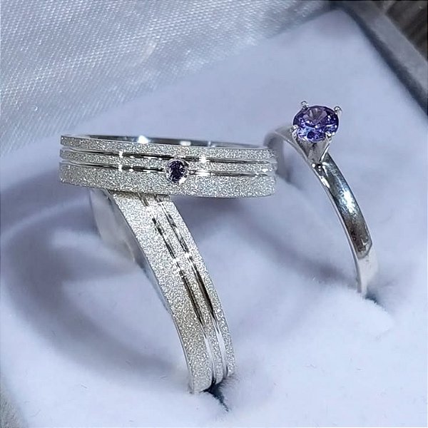 Par Aliança Lilás Fosco 5mm com Solitário