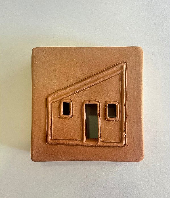 Tijolinho Decorativo de Barro Casinha Inclinada (15x15) | Coleção Barrolândia