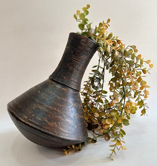 Vaso Decorativo de Barro Deitado Escuro (28x22)