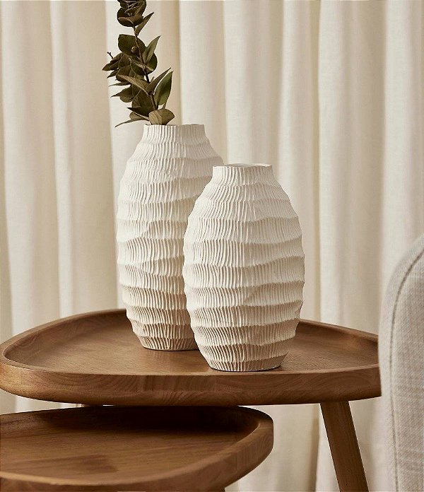 Vaso Decorativo Branco em Cerâmica Chanfrada (30x16)