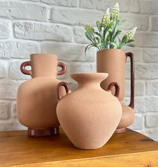 Trio de Vasos Decorativos em Cerâmica Terracota