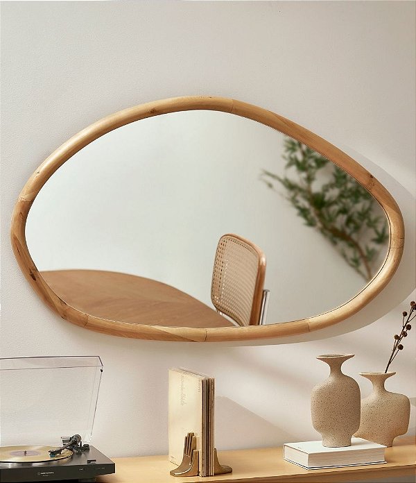 Espelho Decorativo Orgânico Grande com Moldura em Madeira (142x84)