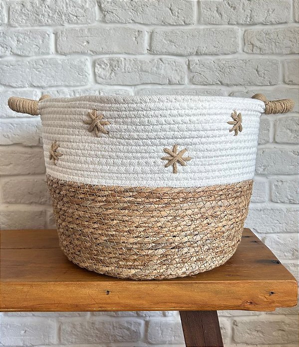 Cesto Decorativo Redondo em Fibra Natural e Algodão Branco (3 Tamanhos)