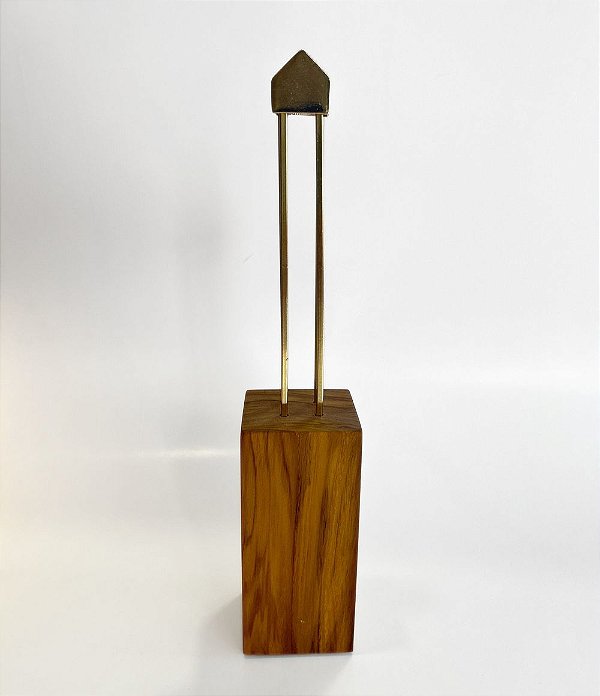 Escultura Palafita Dourada em Bloco de Madeira (29x06)